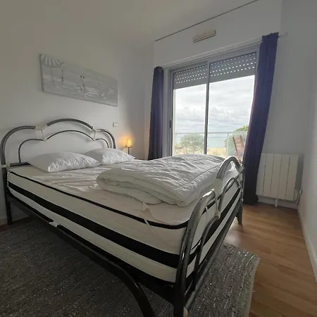 Arcachon: 4 Pers, Front De Mer, Parking, Centre-ville Apartment